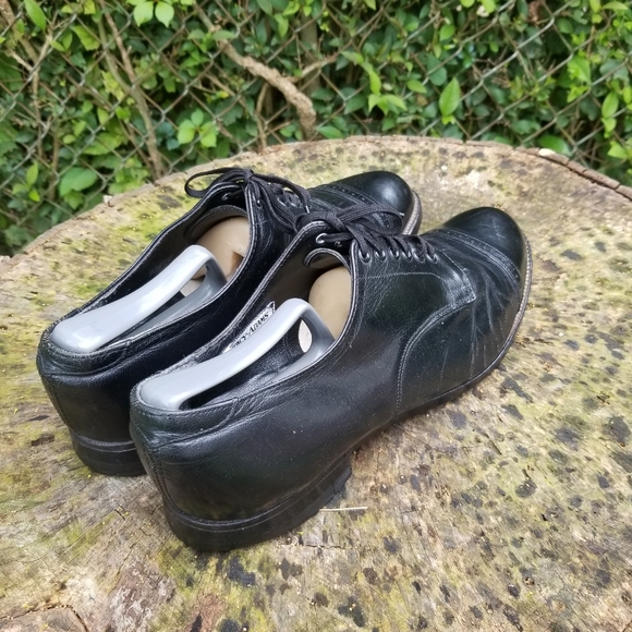 Vintage STACY ADAMS Cap Toe Leather Dress Shoes - Picture 4 of 9